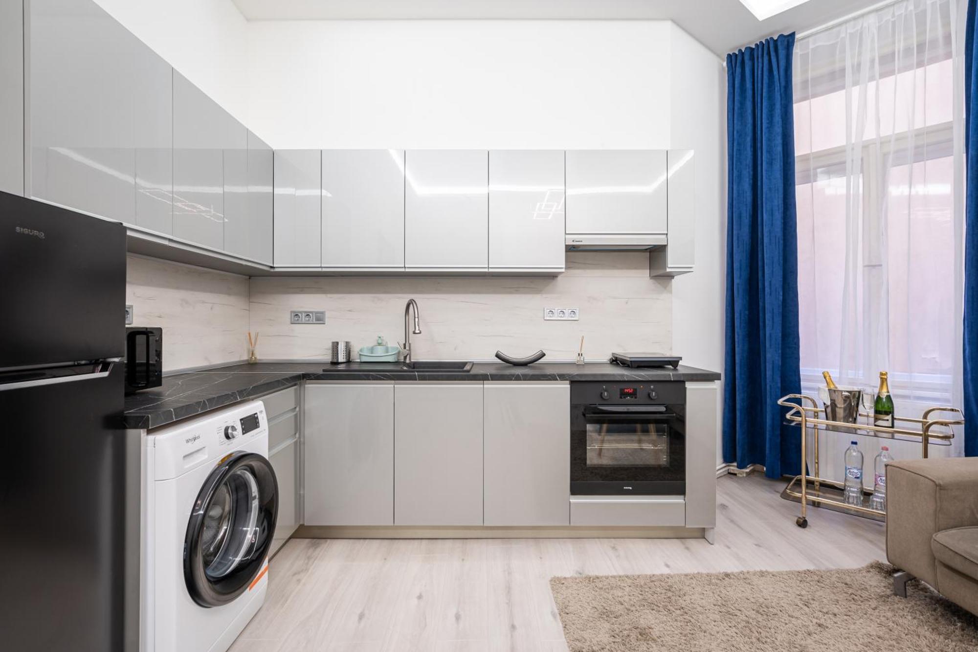 Myelegance Downtown Apartment Free Parking بودابست المظهر الخارجي الصورة